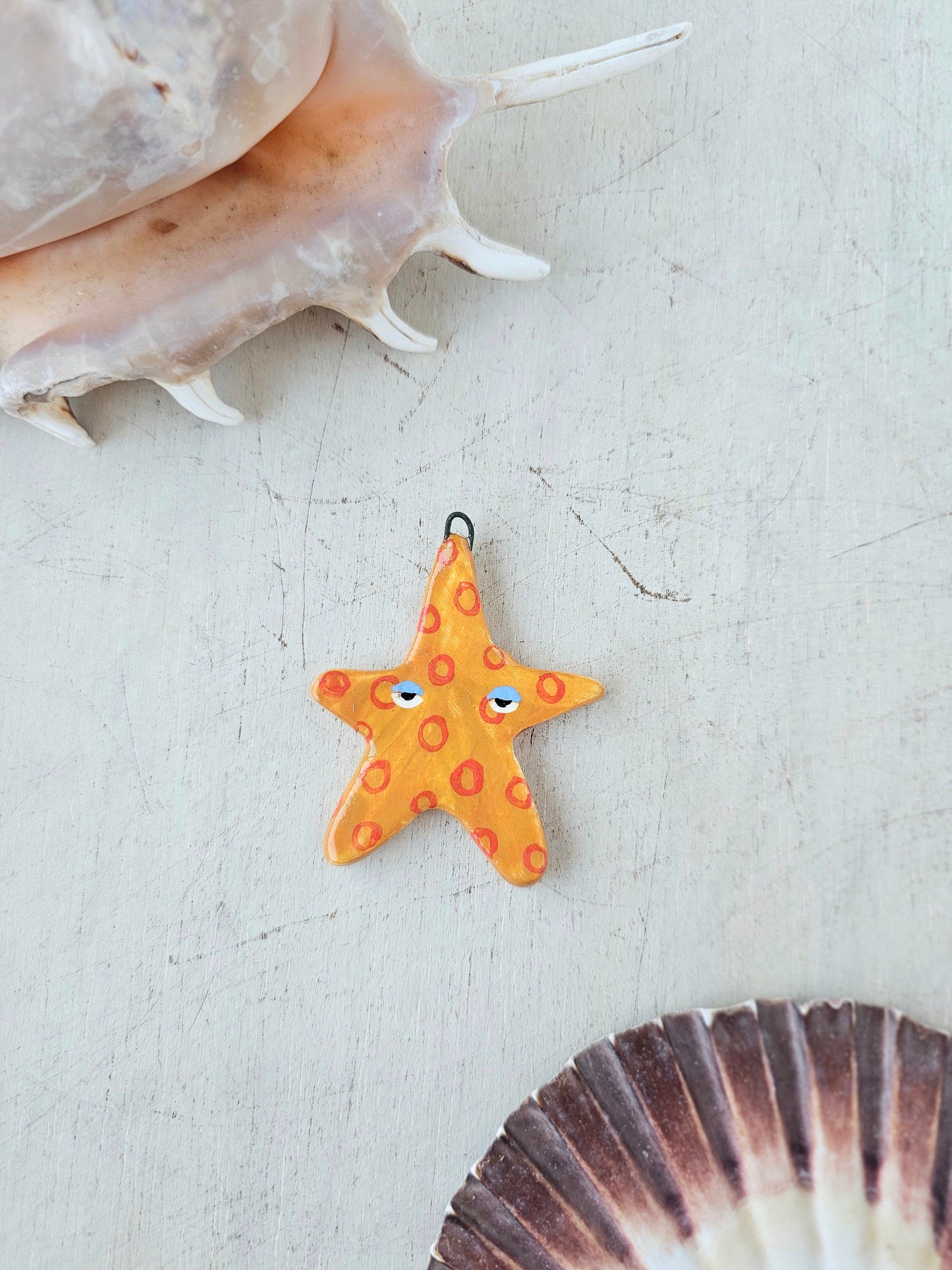 Sassy starfish hand crafted ceramic wall hanging decoration