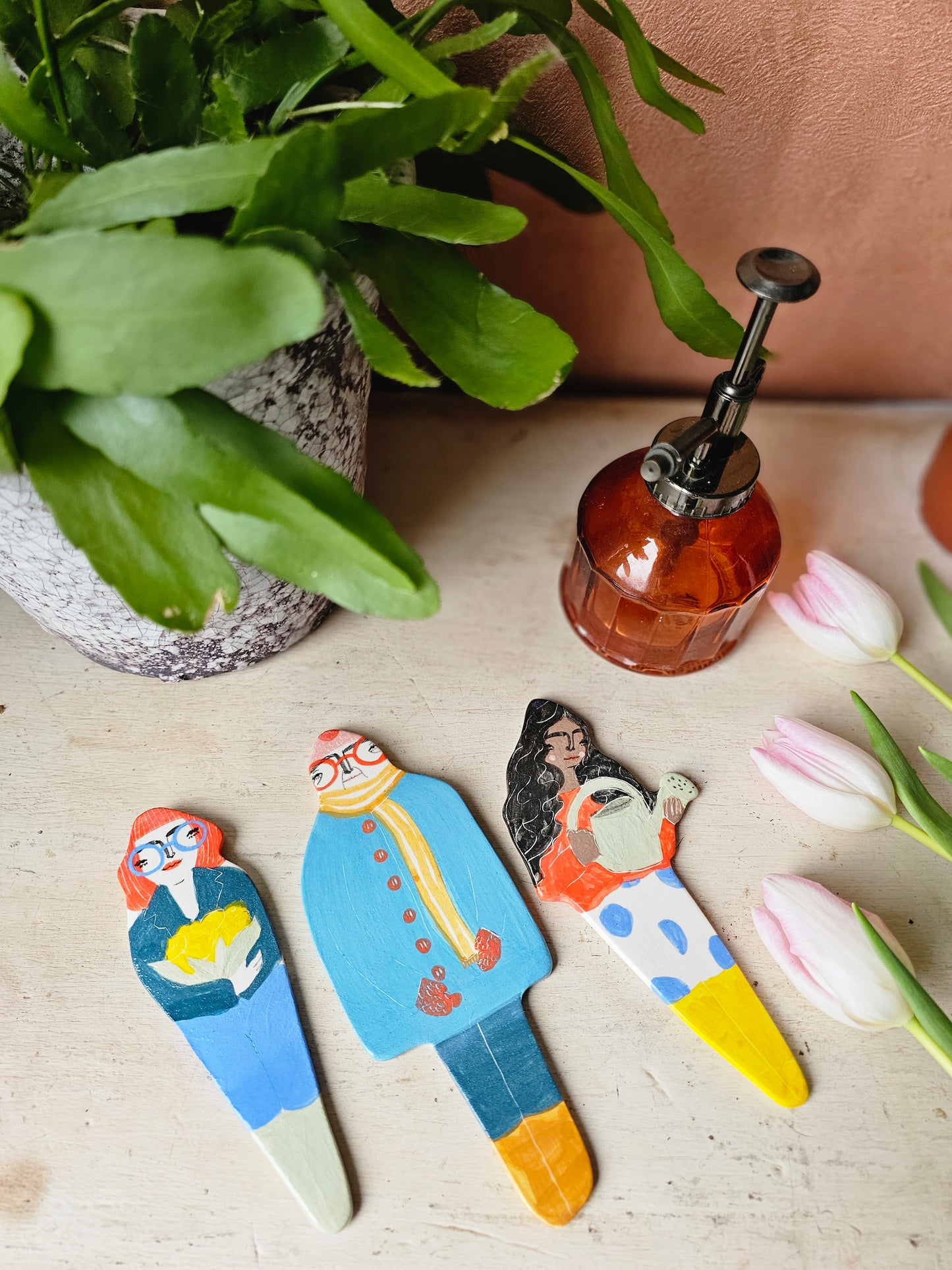 Made to order: Doris the plant friend ceramic plant marker