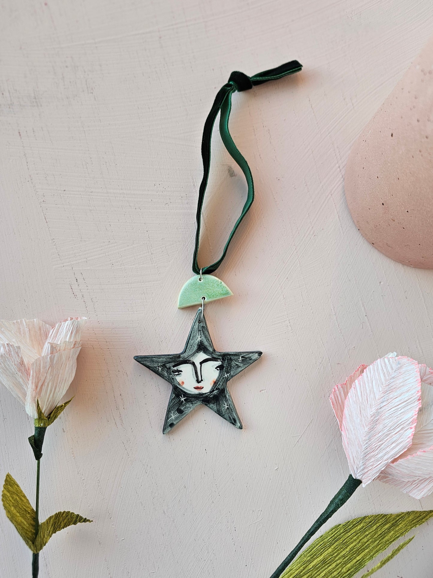 Star hanging ceramic christmas decoration
