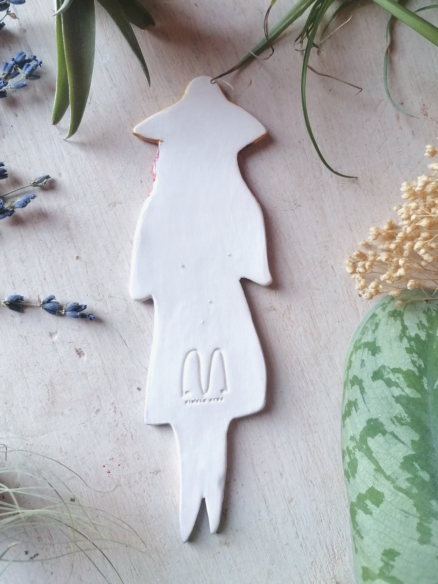 Made to order: Hazel ceramic plant friend marker
