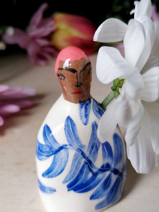 Yolanda handmade ceramic flower holder