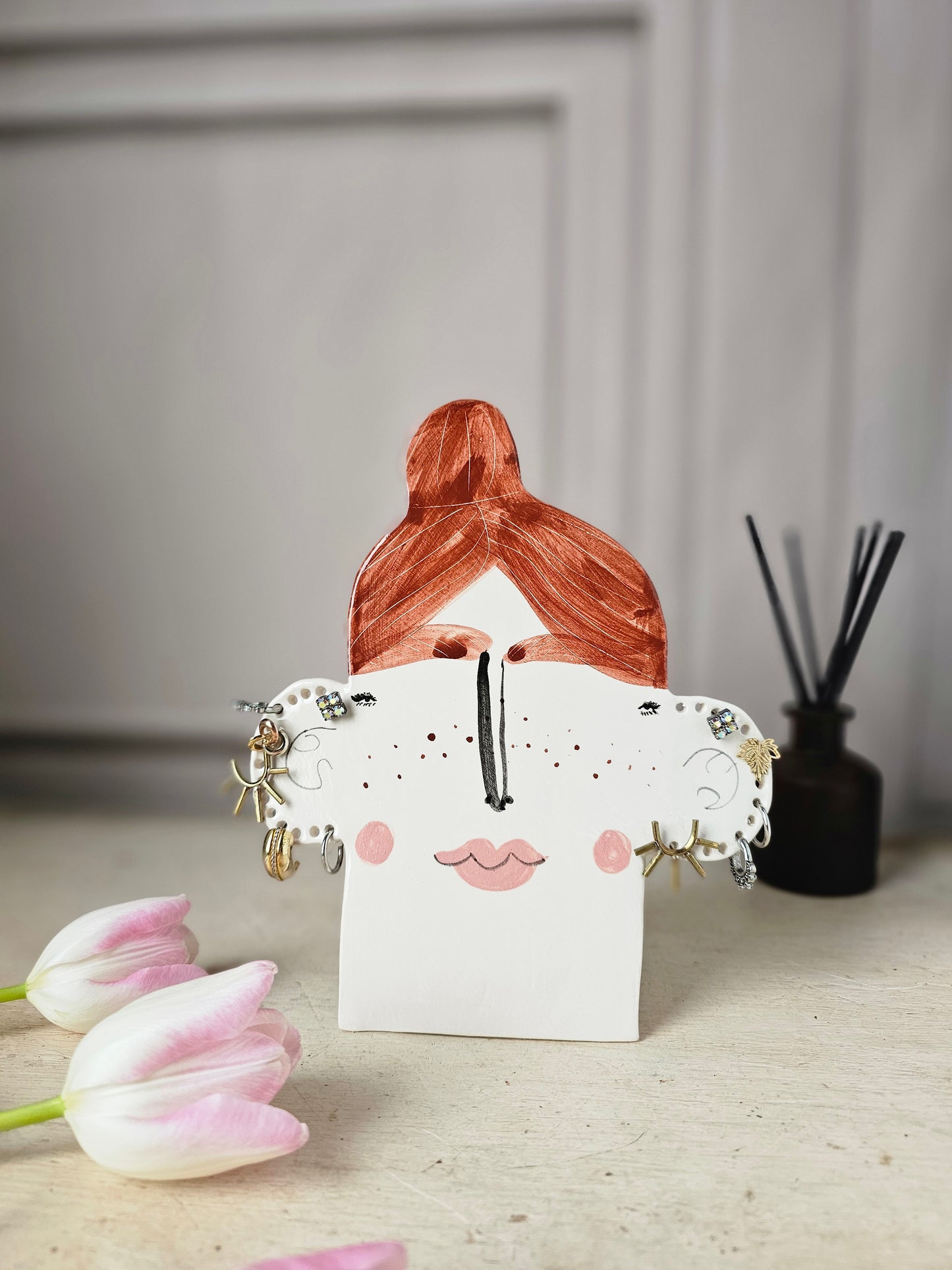 Hazel the handmade ceramic Earring holder